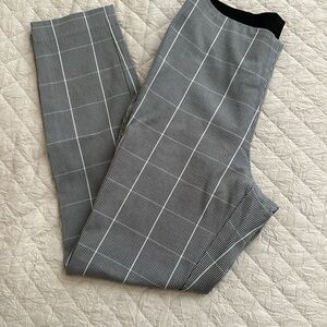 Women Gray Checkered Pants